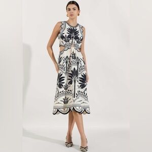 New with tags Commense Black and Cream Dress